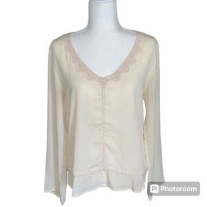 Daytrip Cream Lace Long Sleeve Blouse Size M